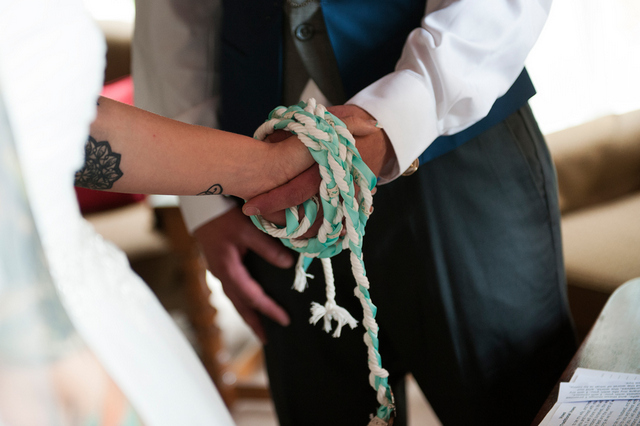 handfasting wedding ceremony