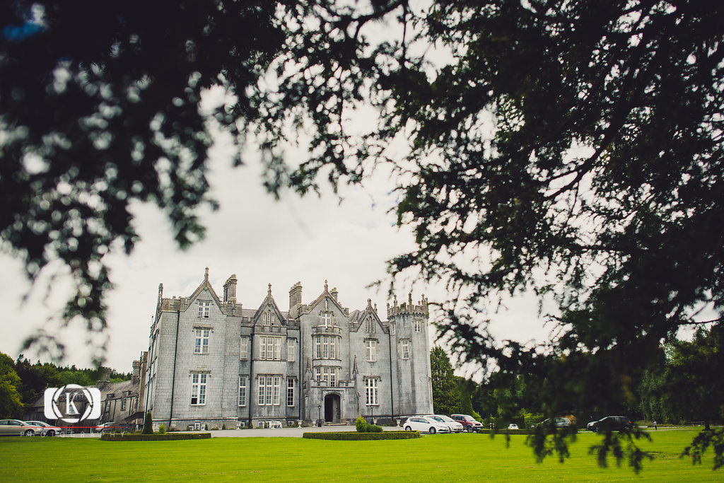 Castle elopement Ireland Elope to Ireland 