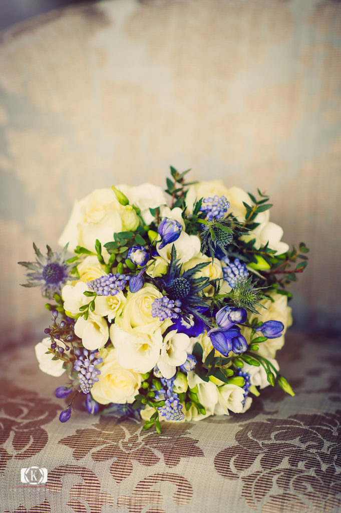 An early spring and a crisp stunning day for an elopement in Dingle