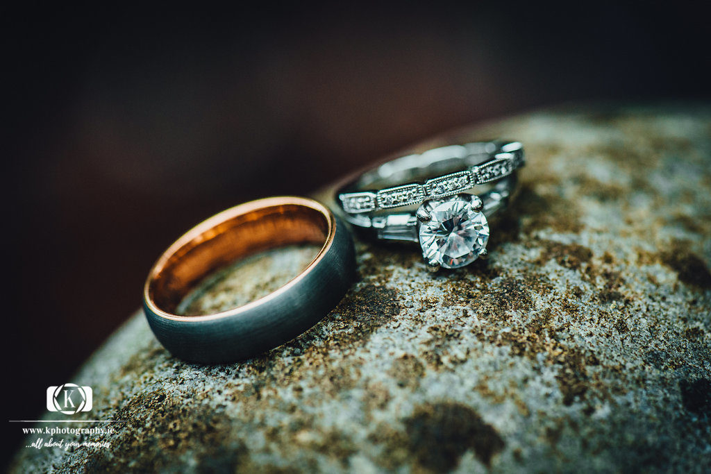 wedding rings on a stone 
