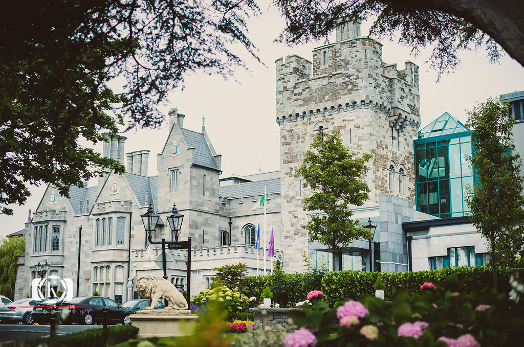 Elope to Ireland elopement in dublin ireland on a cliff castle image. Wedding in Ireland