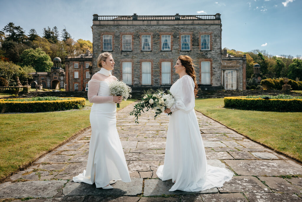 bridal couple outside Bantry house 